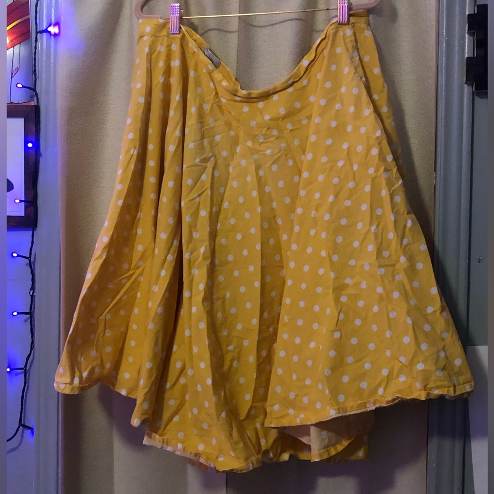 Unique Vintage Yellow Polka Dotted Skirt